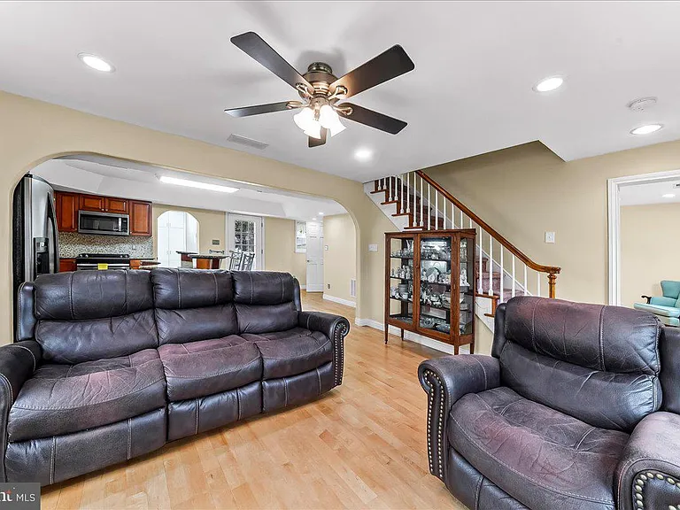 4110 Naamans Creek Rd — Photo 10