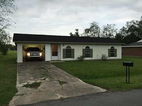 2nd image of 120 Driftwood St