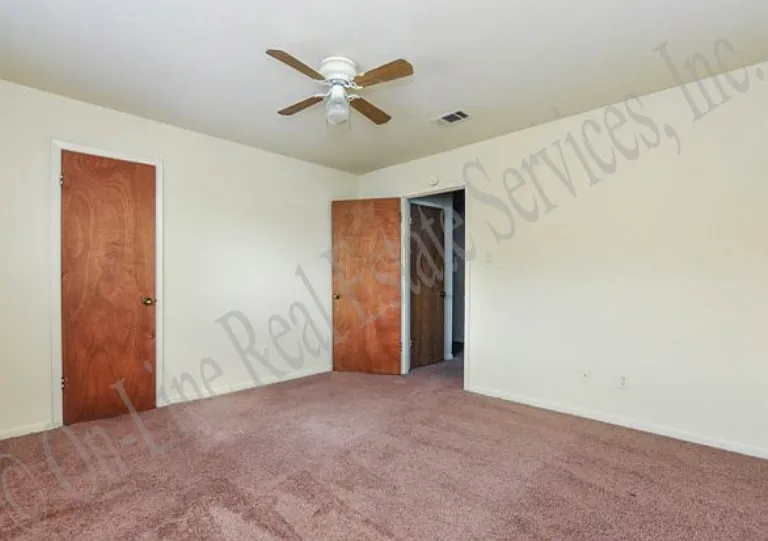 2805 Longmire Dr #D — Photo 6