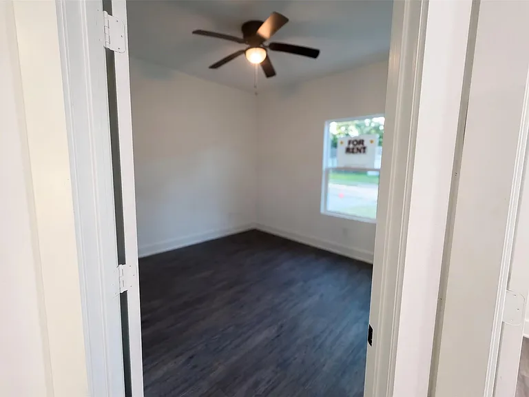 5838 Beldart St #A/B — Photo 13