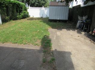 11019 169th St, Jamaica, NY 11433