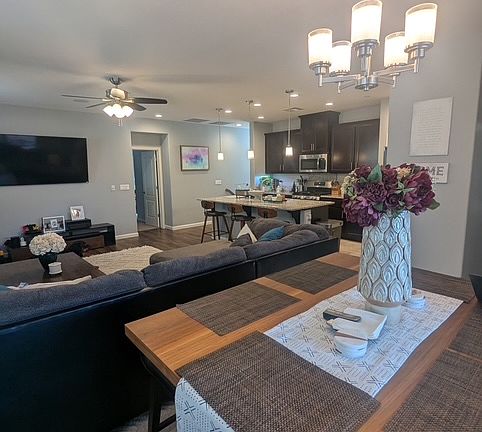 Spacious upstairs living room