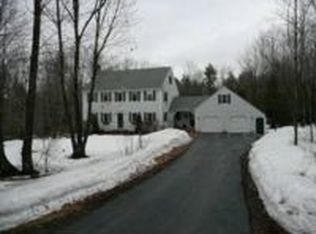 32 Old Fort Ln, Dunbarton, NH 03046