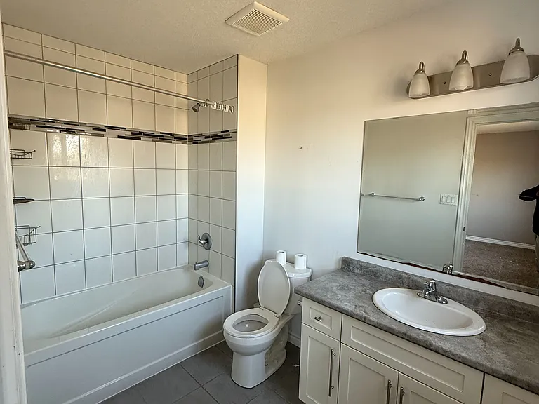 133 Templewood Dr — Photo 30