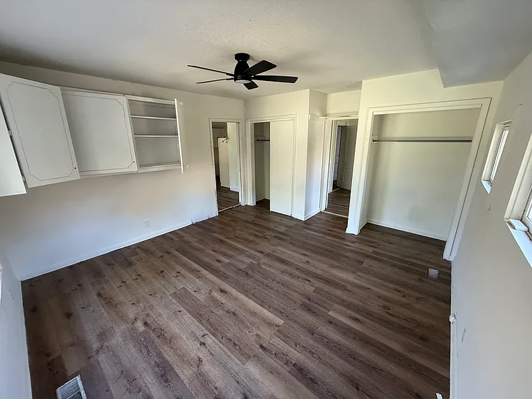 540 S Ellis Ave — Photo 6