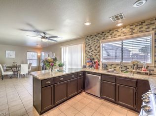 2421 Cockatoo Dr, North Las Vegas, NV 89084