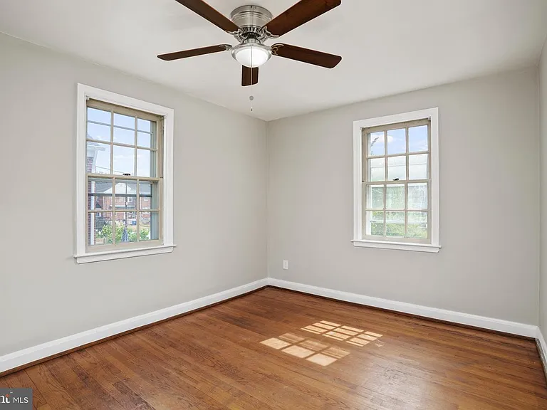 1738 Glen Ridge Rd — Photo 13