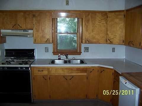 1st image of 211 N Herring St