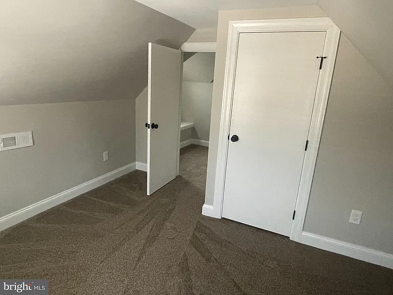 1057 Lancaster Ave — Photo 7