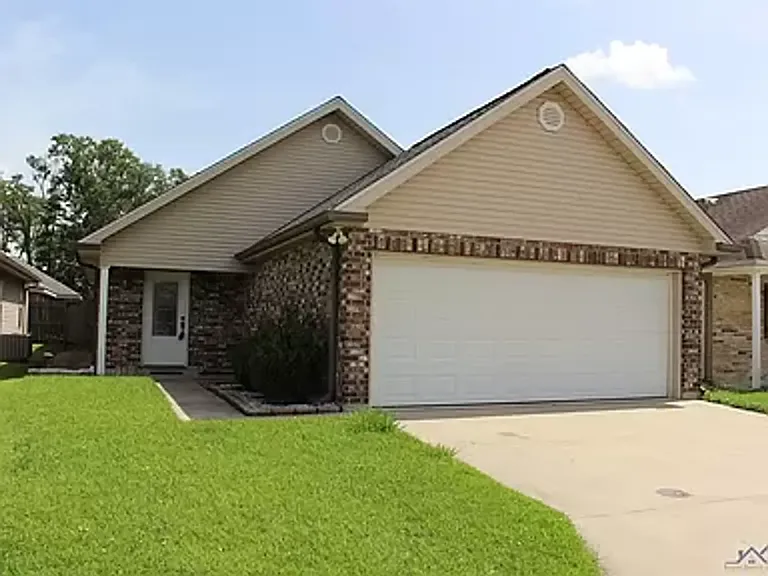 165 Jolie Oaks Blvd — Photo 1