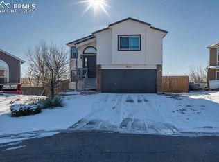 425 Blossom Field Rd, Fountain, CO 80817