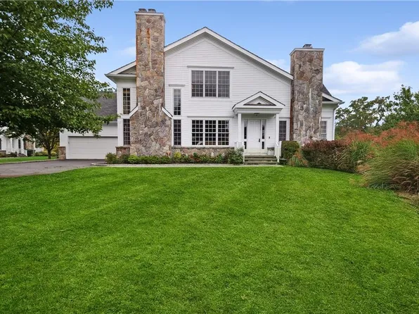 12 Arrow Tree Lane, Briarcliff Manor, NY 10510