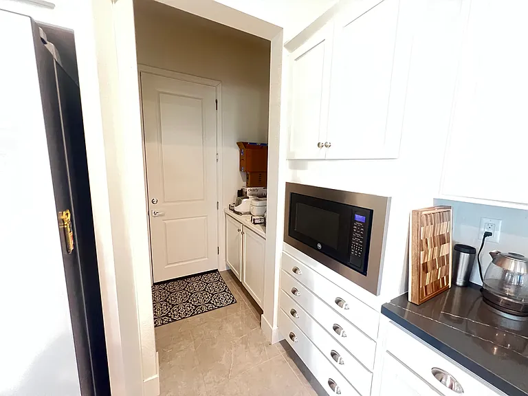 4570 Miner Dr — Photo 10
