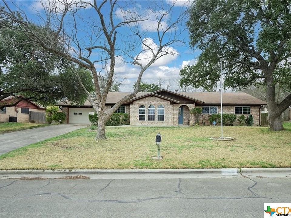 1st image of 1129 Shine Ln