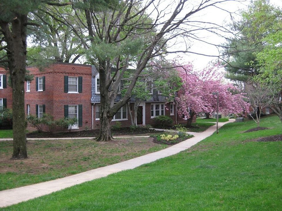 Located in Beautiful Colonial Village