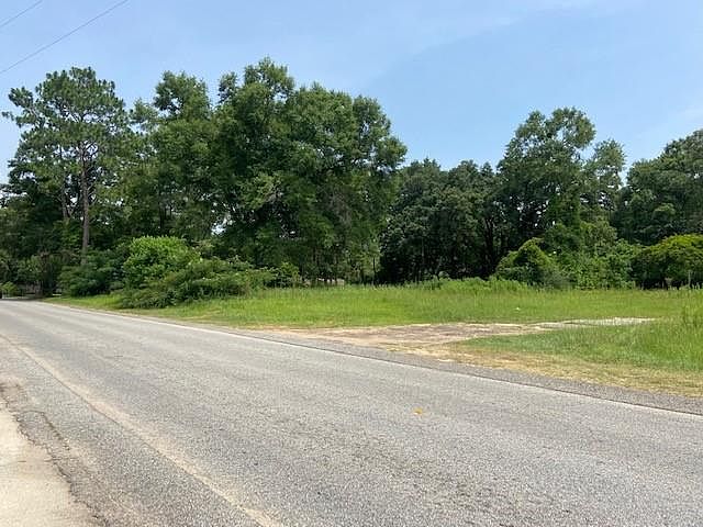 2nd image of 3280 Schillinger Rd N