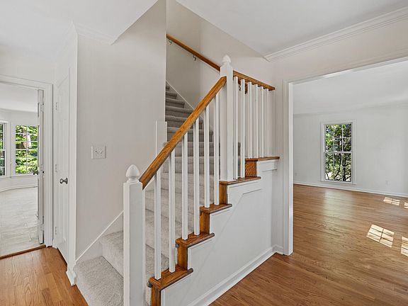 3rd image of 4413 Densmore Pl