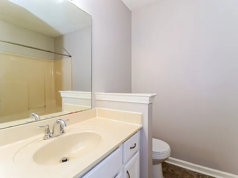 4671 Lindawood Ln — Photo 13