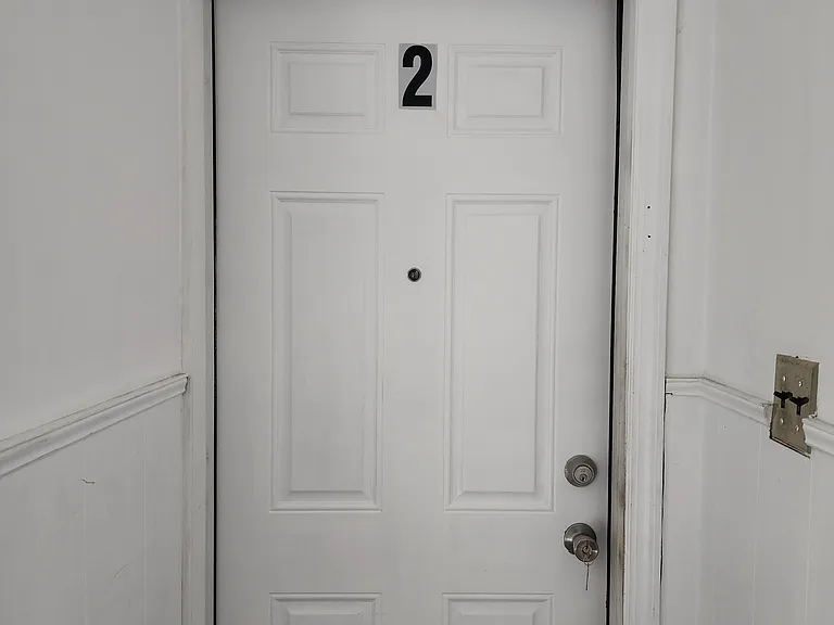 74 W 7th St #2 — Photo 2