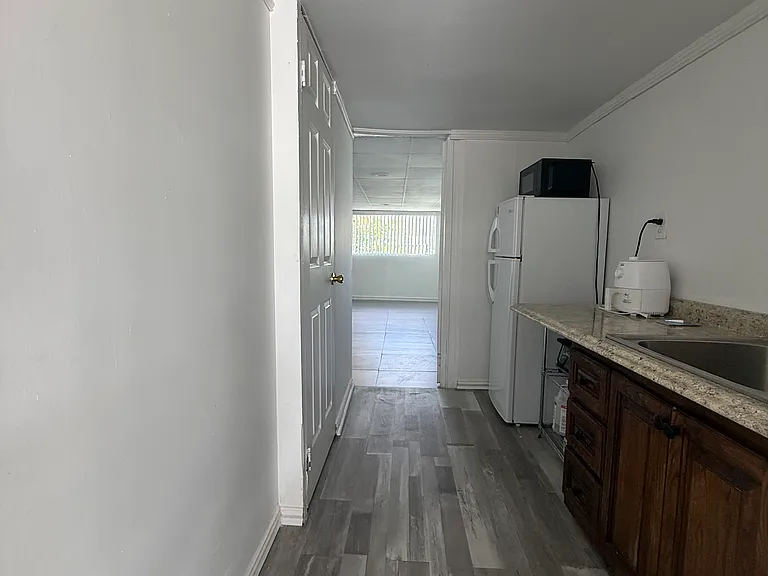 3491 SW 50th Ter #3491 — Photo 4