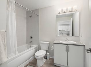 397 Codds Rd #5606, Ottawa, ON K1K3X3