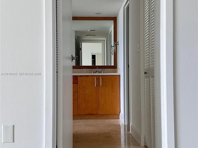 2333 Brickell Ave #2215 — Photo 13