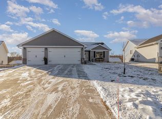 1116 Sunset Blvd NW, Montgomery, MN 56069
