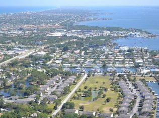 115 Snead Rd APT D, Indian Harbour Beach, FL 32937