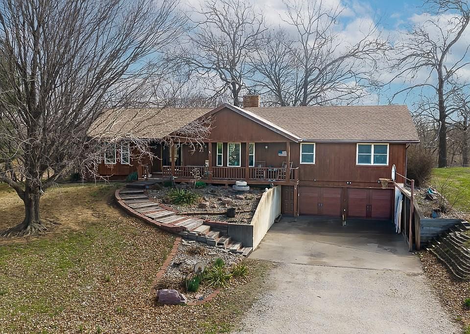 1st image of 16551 Hollingsworth Rd