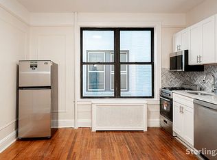32-18 34th St #1, Astoria, NY 11106