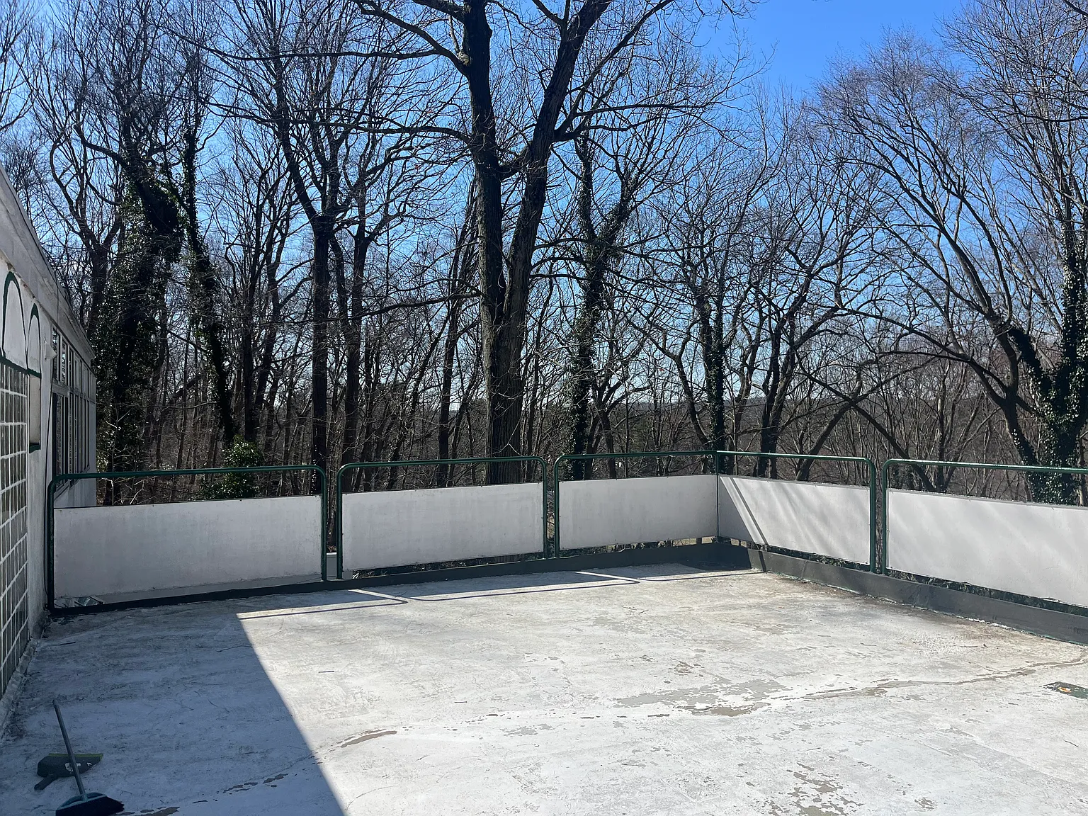 Mill River Rd, Oyster Bay — Photo 2