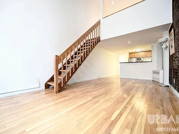 35 Grove Street image 9 of 10