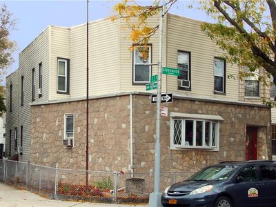 201 Greenwood Ave, Brooklyn, NY, 11218