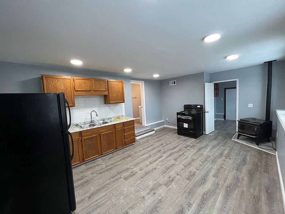 1st image of 673 Niagara Falls Blvd #2