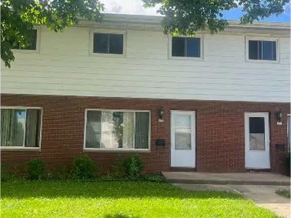 319 Dove St, Oshkosh, WI 54902