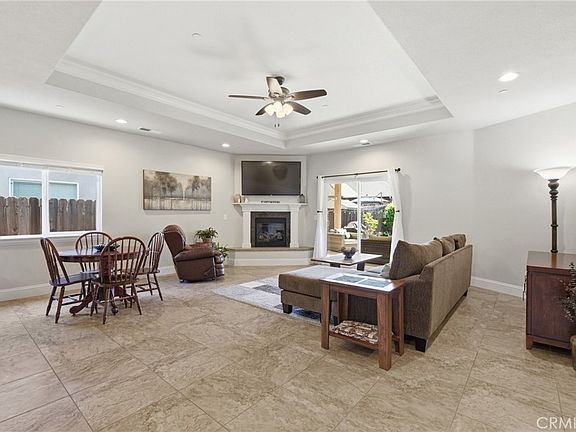 3rd image of 52 Redeemers Loop