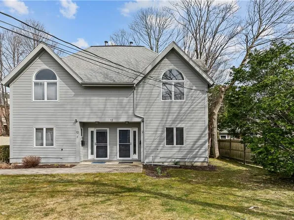 12 Chapel St #S2, Newport, RI 02840