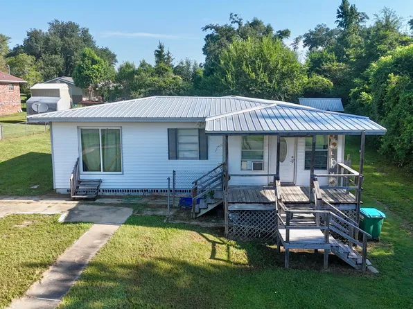 4320 South St, Marianna, FL 32448