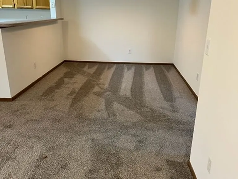 Hollow Creek IV Apartments — Photo 26