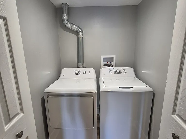 Squirrel HIll Properties — Photo 74