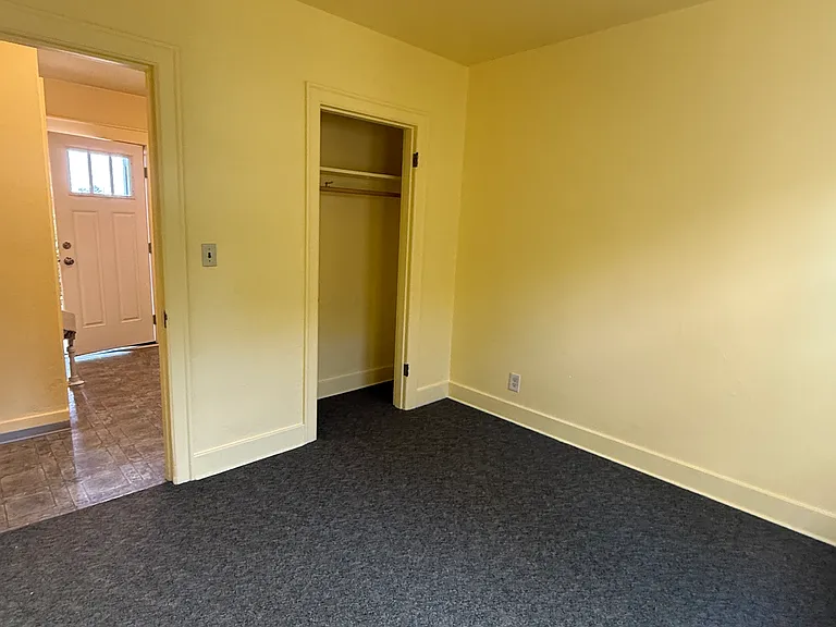1114 Bay Ave — Photo 19