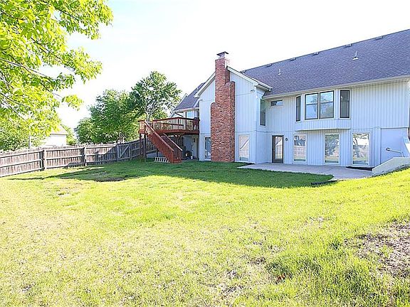2nd image of 6416 NW Camden Ave