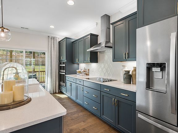 Images of the home are for illustrative purposes only and should never be relied upon