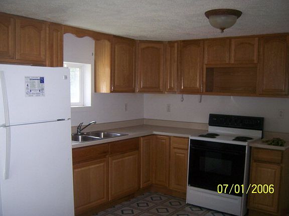 2nd image of 12 Frazier Ave