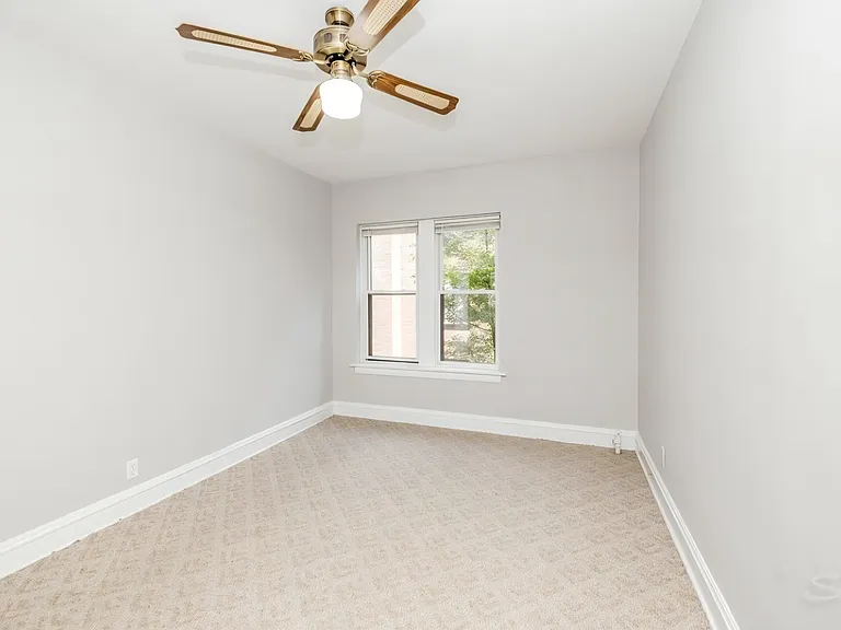 6751 N Artesian Ave #2C — Photo 11