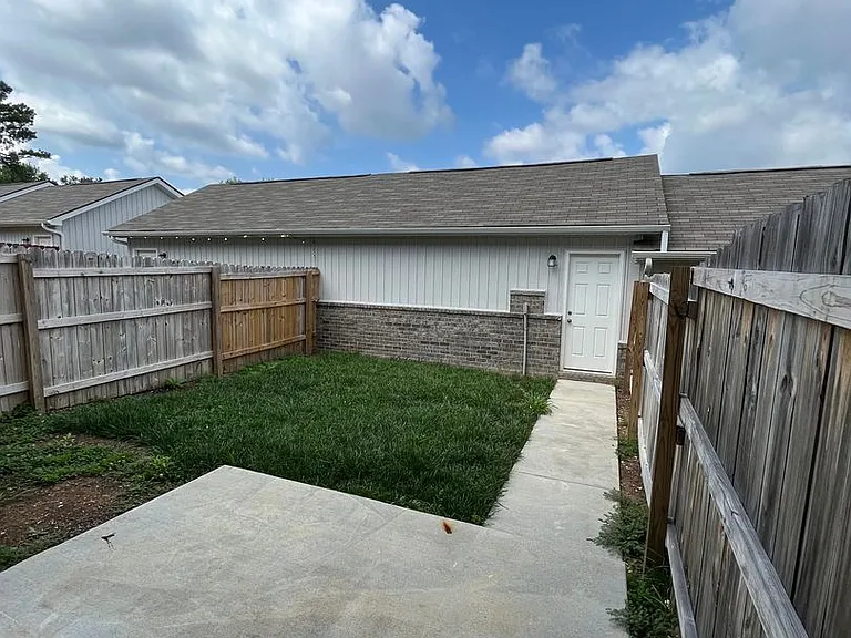 2012 Hardwick Pvt Ln — Photo 33