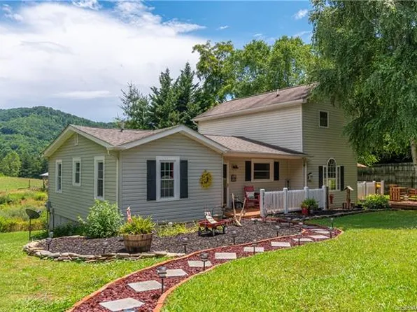 308 Browntown Rd, Leicester, NC 28748