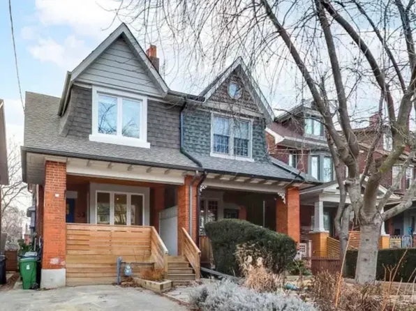 32 Appleton Ave #Basement, Toronto, ON M6E 3A5