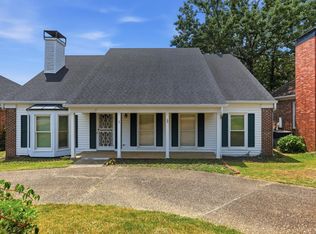 7 Carrollton Ct, Little Rock, AR 72211