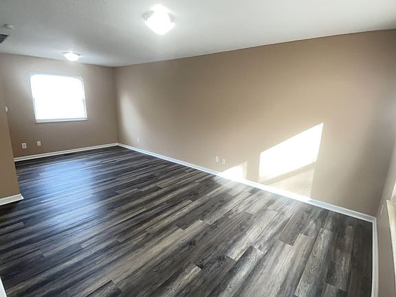 5th image of 1608 Bonita Dr